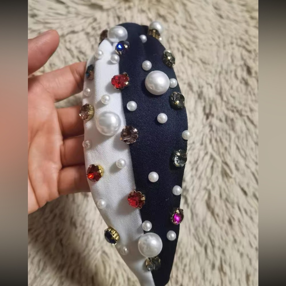 Pearl and Gem Embellished Headbands - Picture 7 of 8
